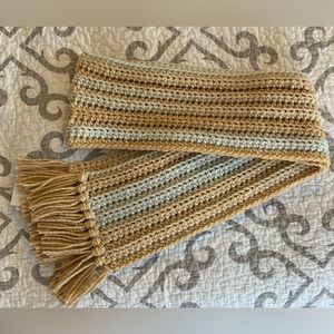 Scarf: creamy warm tan, palest blue. Yarn color “Sand”. Soft, cozy, warm.